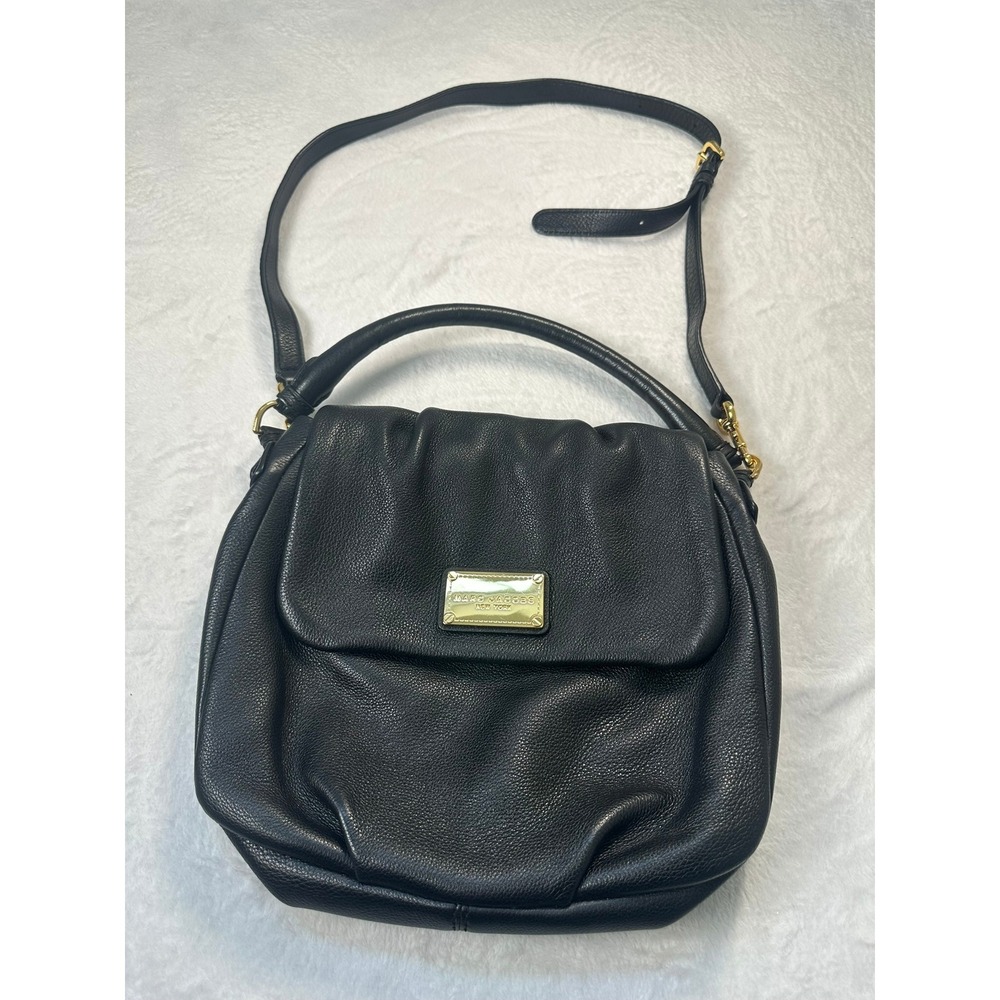 Marc Jacobs Crossbody Bag Womens Medium‎ Black Good Pebbled Leather Gold Logo